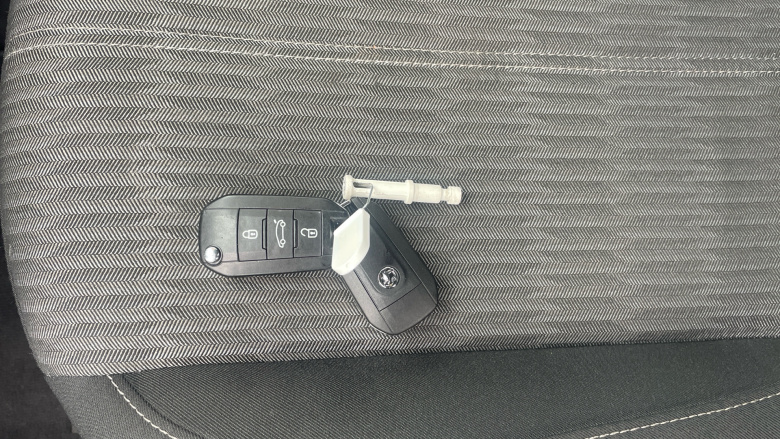 Vauxhall Corsa 1.2 Design 5dr Petrol Hatchback